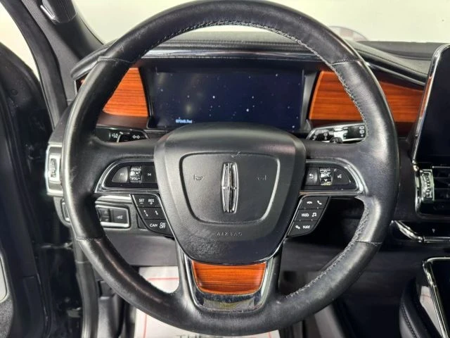 2020 Lincoln Navigator 4th Gen - Image 13 of 21