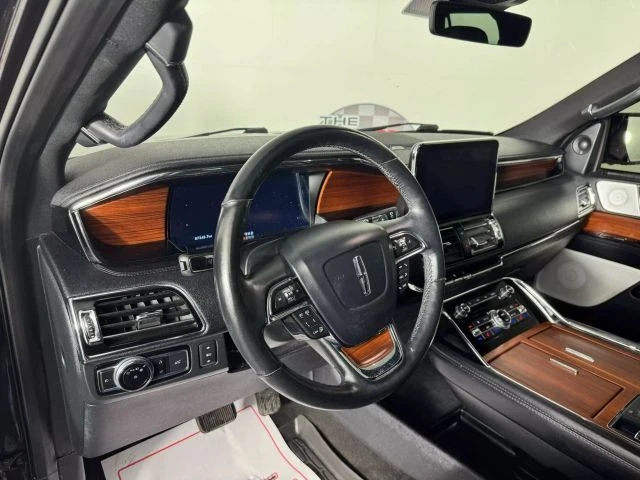 2020 Lincoln Navigator 4th Gen - Image 10 of 21