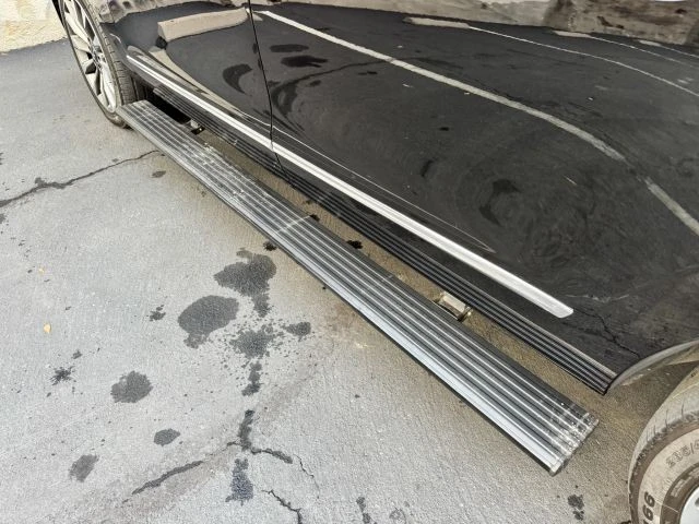 2020 Lincoln Navigator 4th Gen - Image 10 of 21