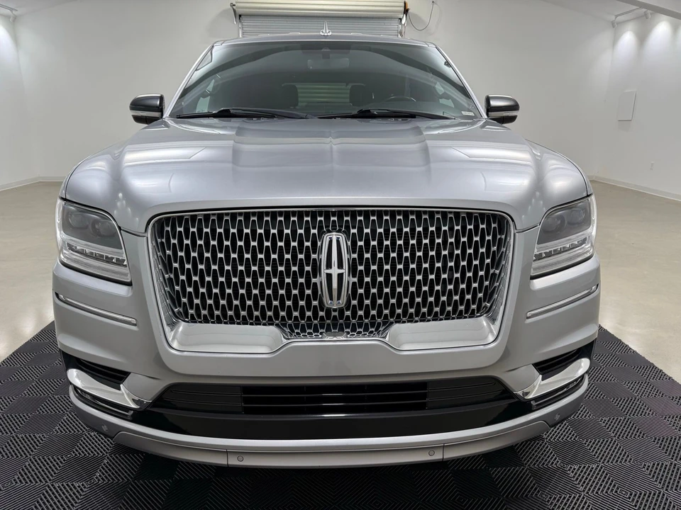 2020 Lincoln Navigator 4th Gen - Image 2 of 21