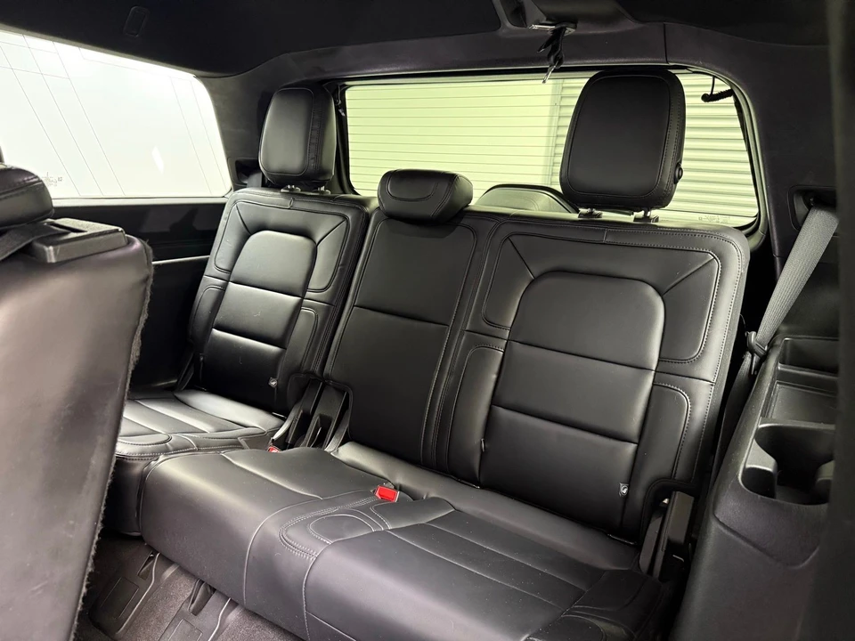 2020 Lincoln Navigator 4th Gen - Image 19 of 21