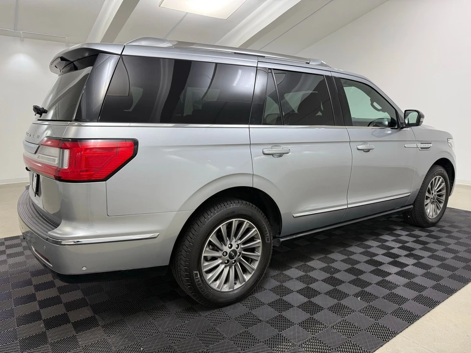 2020 Lincoln Navigator 4th Gen - Image 6 of 21