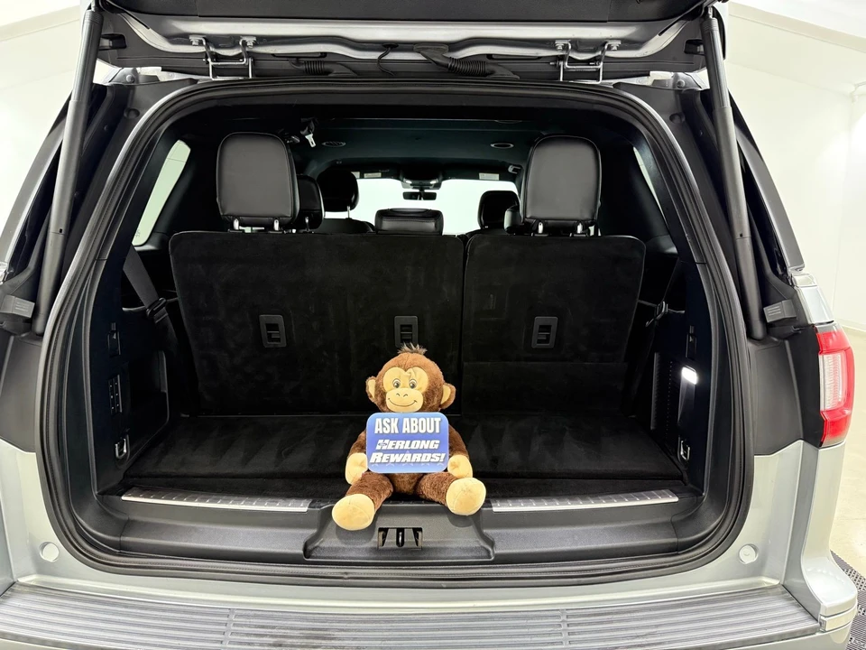 2020 Lincoln Navigator 4th Gen - Image 7 of 21