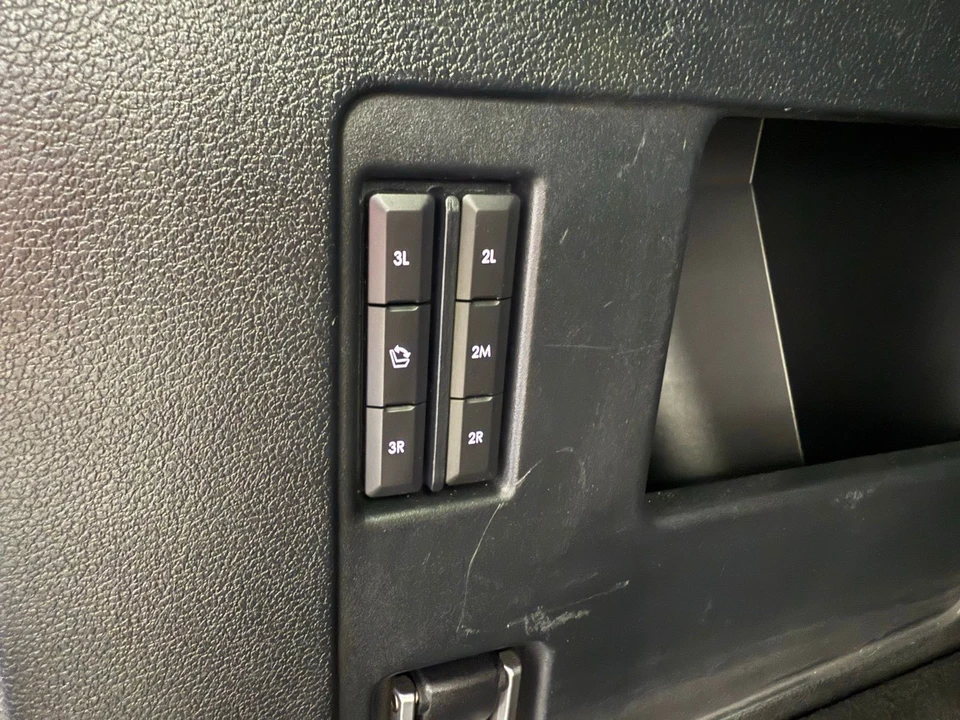 2020 Lincoln Navigator 4th Gen - Image 8 of 21