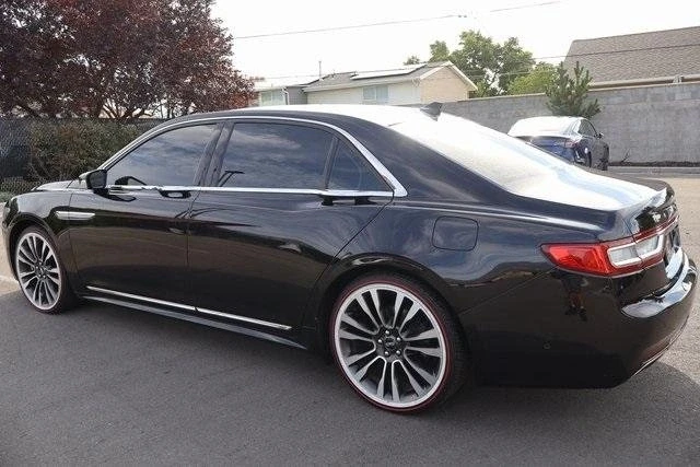 2020 Lincoln Continental 10th Gen - Image 7 of 12