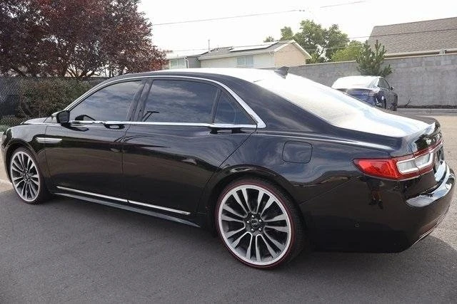 2020 Lincoln Continental 10th Gen - Image 8 of 13