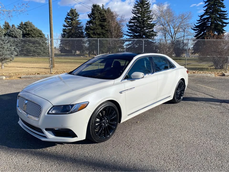 2020 Lincoln Continental 10th Gen - Image 2 of 14