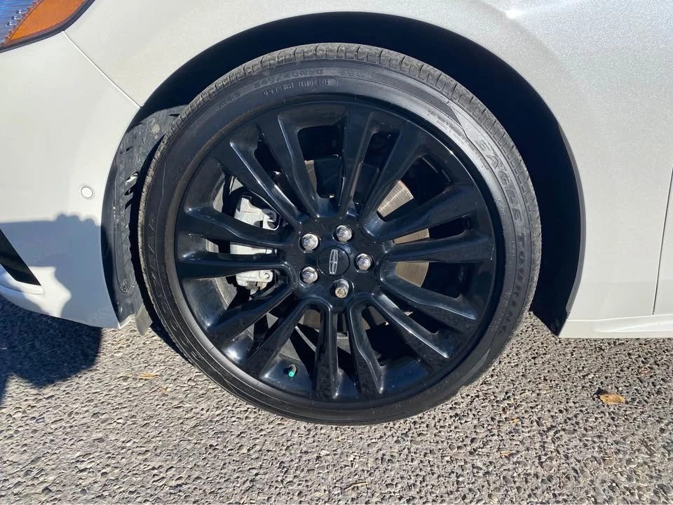 2020 Lincoln Continental 10th Gen - Image 6 of 14