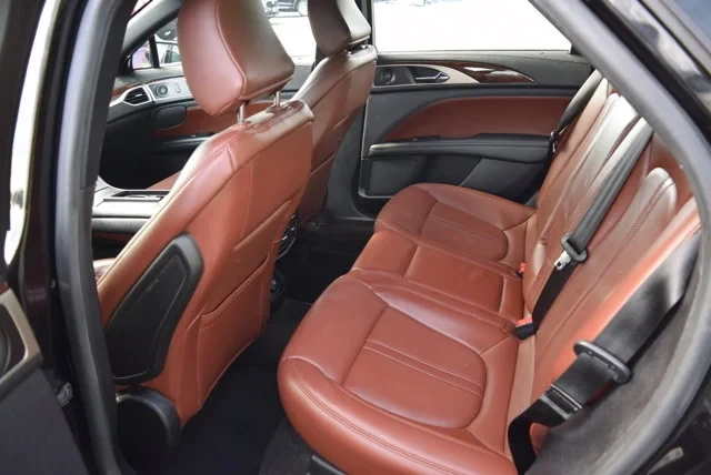 2020 Lincoln MKZ - Image 6 of 9