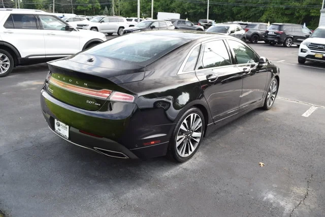 2020 Lincoln MKZ - Image 4 of 9