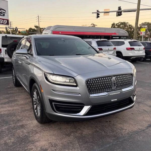 2020 Lincoln Nautilus - Image 3 of 10