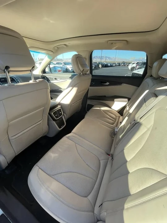 2020 Lincoln Nautilus - Image 5 of 5