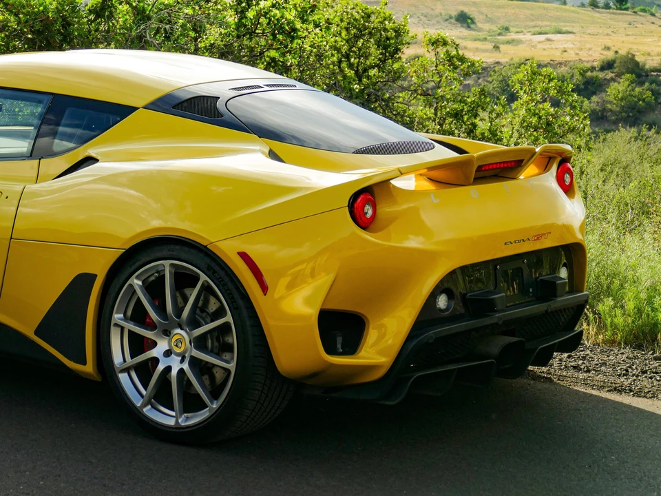 2020 Lotus Evora GT - Image 17 of 31