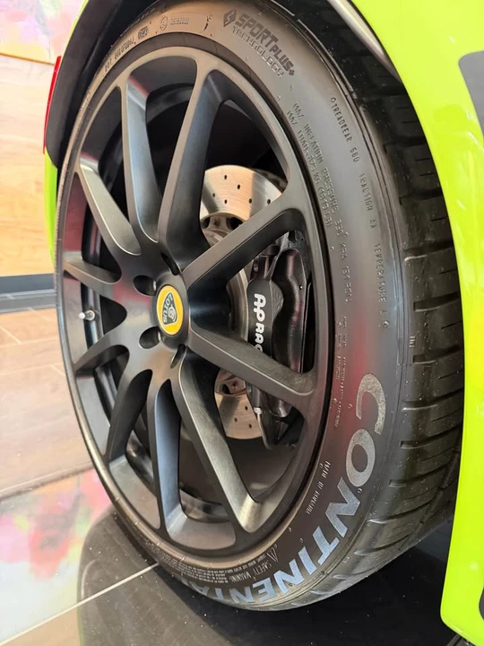 2020 Lotus Evora GT - Image 9 of 16