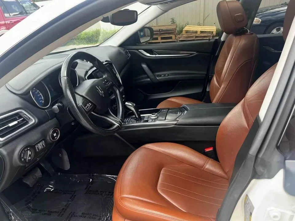 2020 Maserati Ghibli 3rd Gen - Image 2 of 10