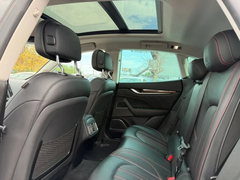 2020 Maserati Levante - Image 9 of 20