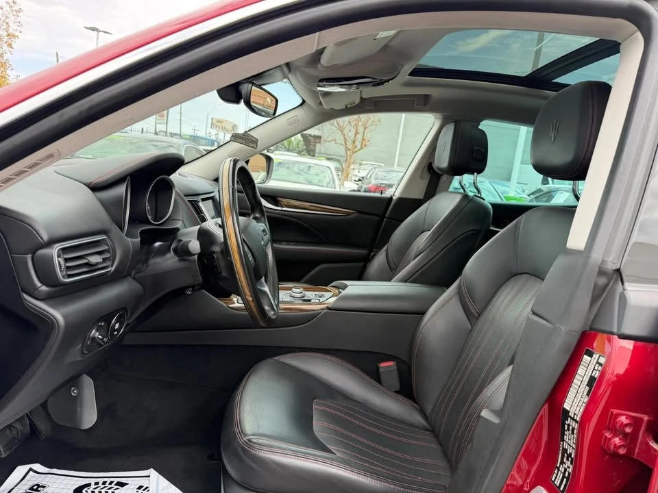 2020 Maserati Levante - Image 8 of 20