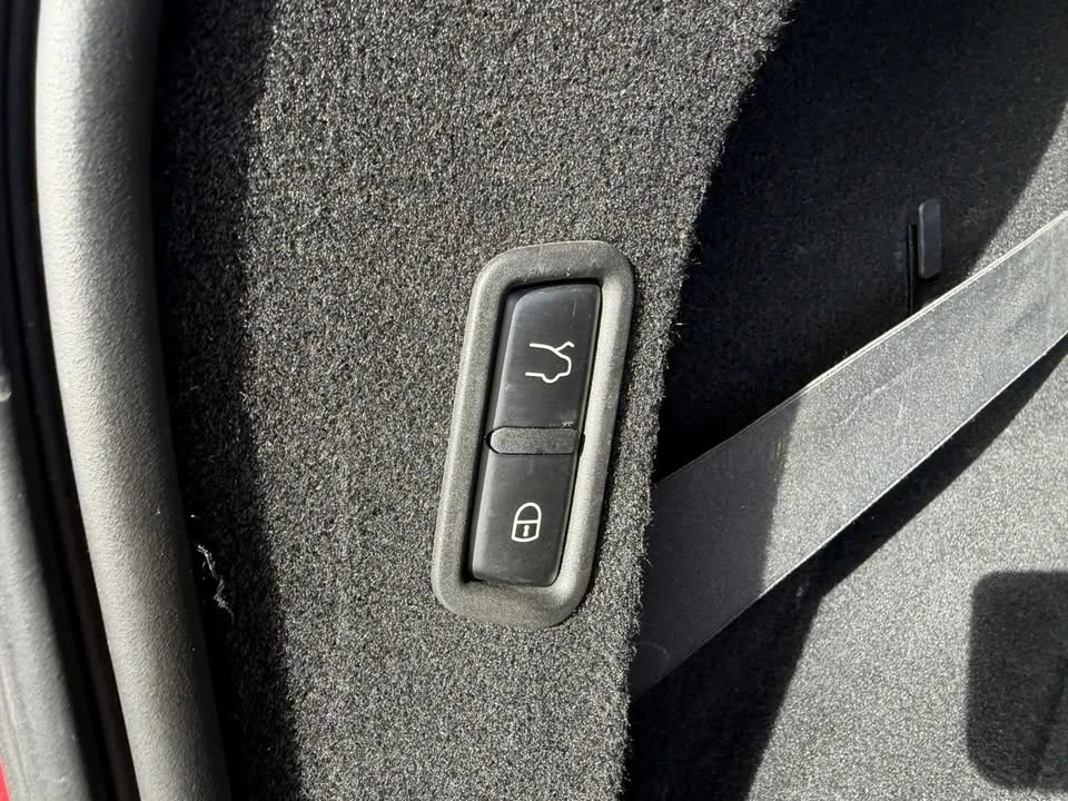 2020 Maserati Levante - Image 11 of 20