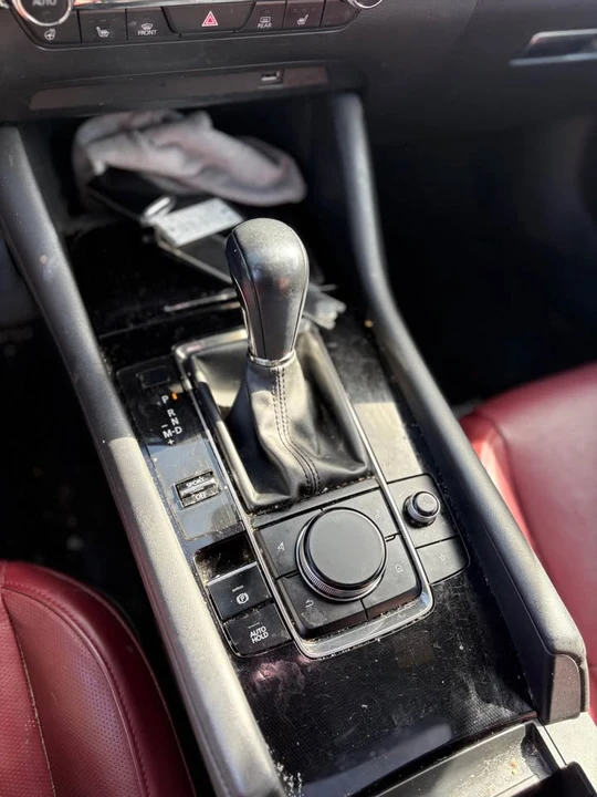 2020 Mazda Mazda 3 4th Gen - Image 13 of 15