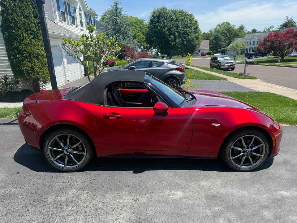 2020 Mazda ND MX-5 Miata - Image 5 of 17