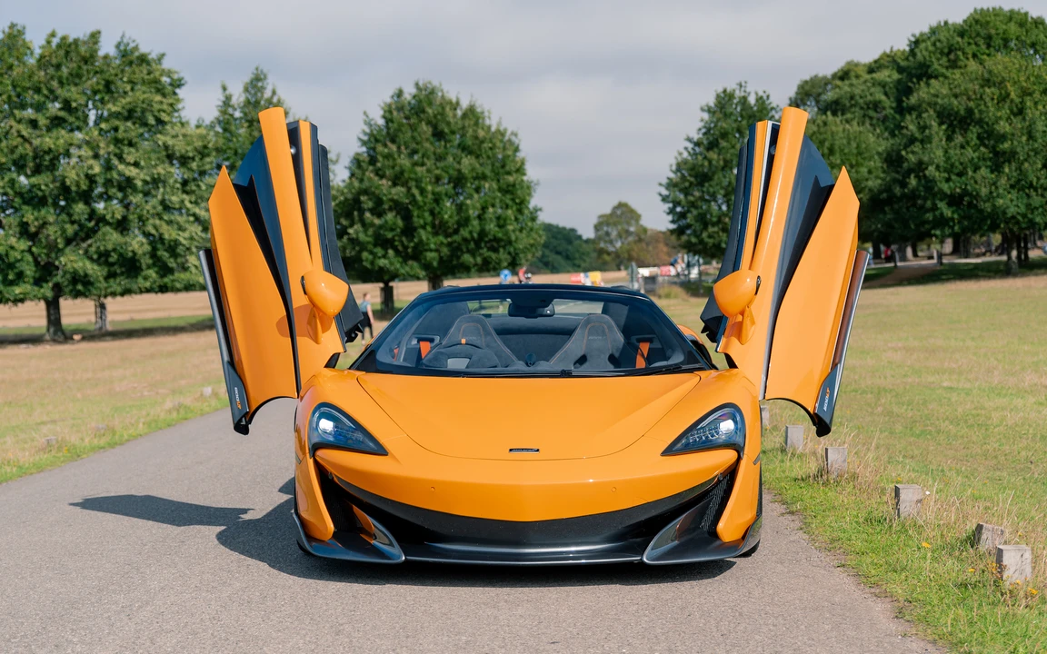 2020 McLaren 600LT Spider - Image 11 of 31