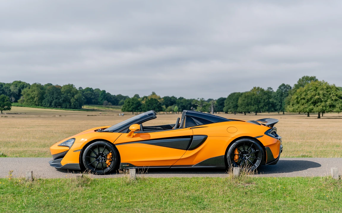 2020 McLaren 600LT Spider - Image 24 of 31