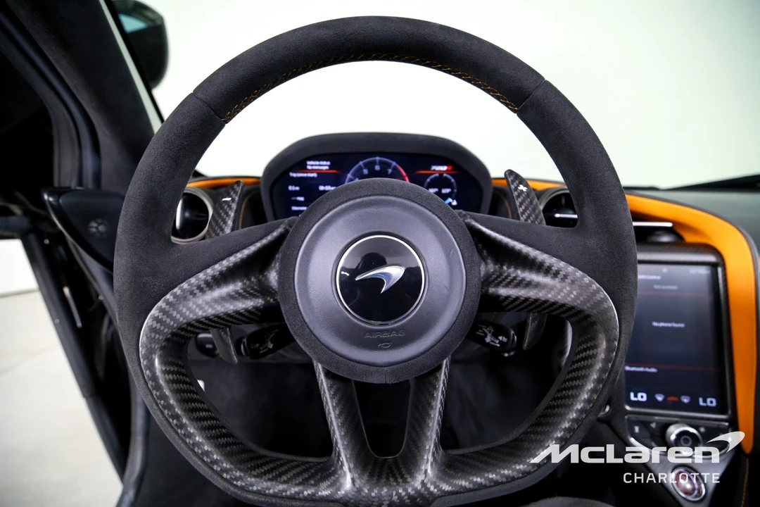 2020 McLaren 720S Spider - Image 16 of 21