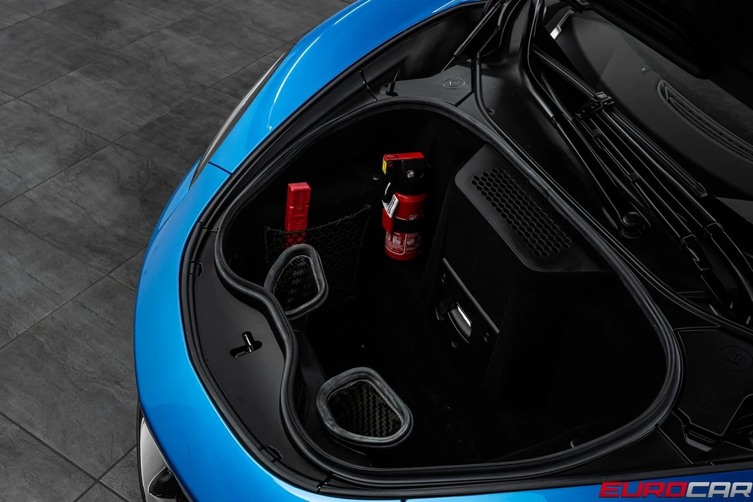 2020 McLaren 620R - Image 12 of 31