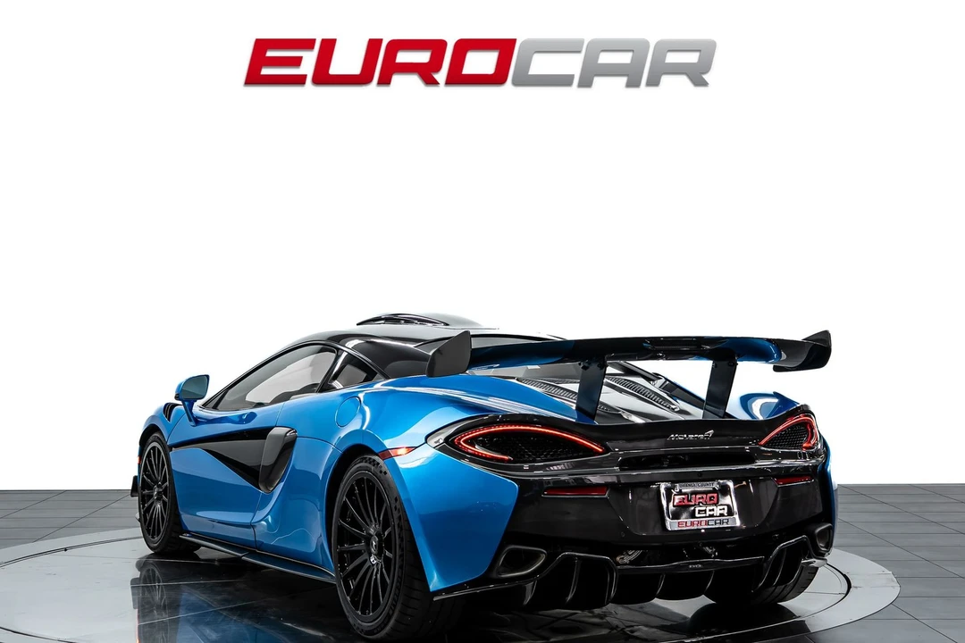 2020 McLaren 620R - Image 3 of 31