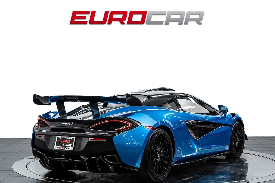 2020 McLaren 620R - Image 5 of 31