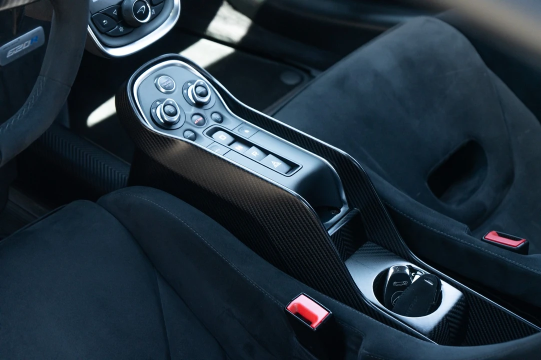 2020 McLaren 620R - Image 21 of 31