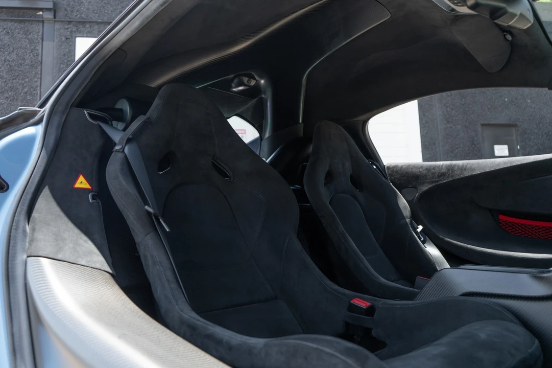 2020 McLaren 620R - Image 31 of 31
