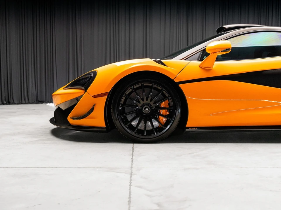 2020 McLaren 620R - Image 27 of 31