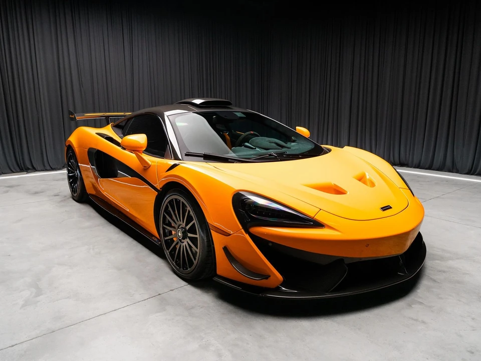 2020 McLaren 620R - Image 9 of 31