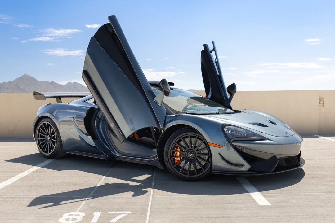 2020 McLaren 620R - Image 23 of 31