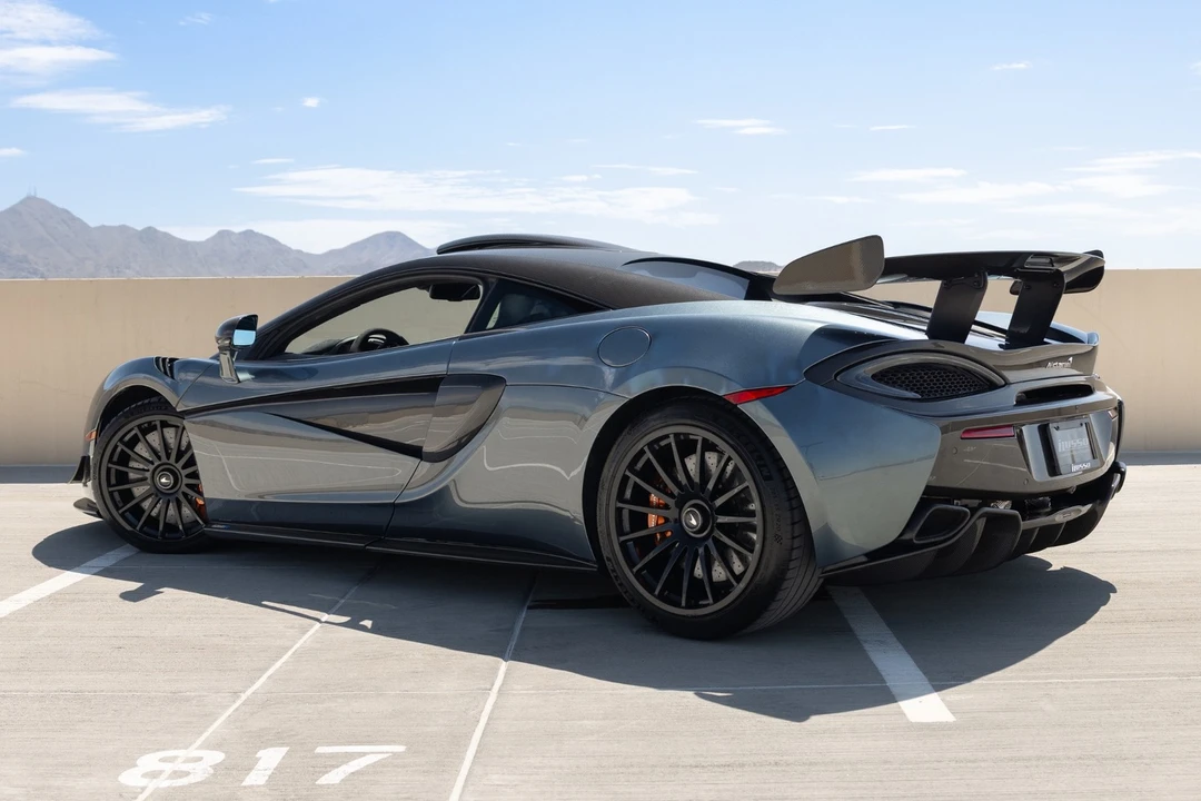 2020 McLaren 620R - Image 9 of 31