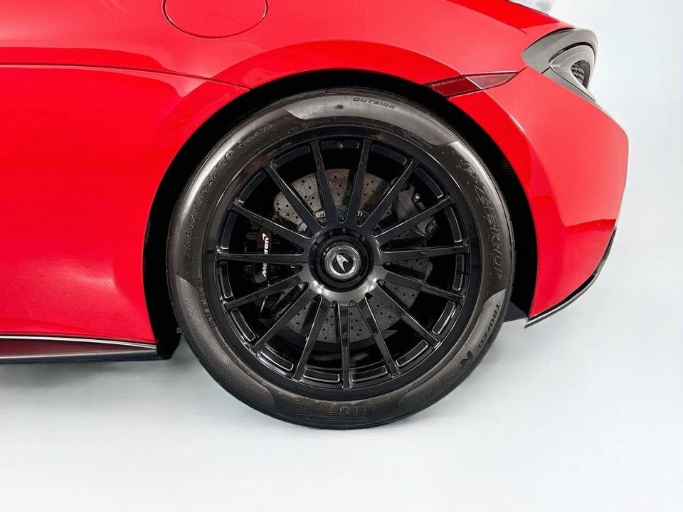 2020 McLaren 620R - Image 30 of 31