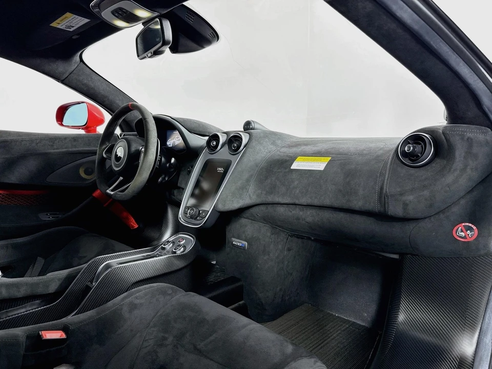 2020 McLaren 620R - Image 28 of 31