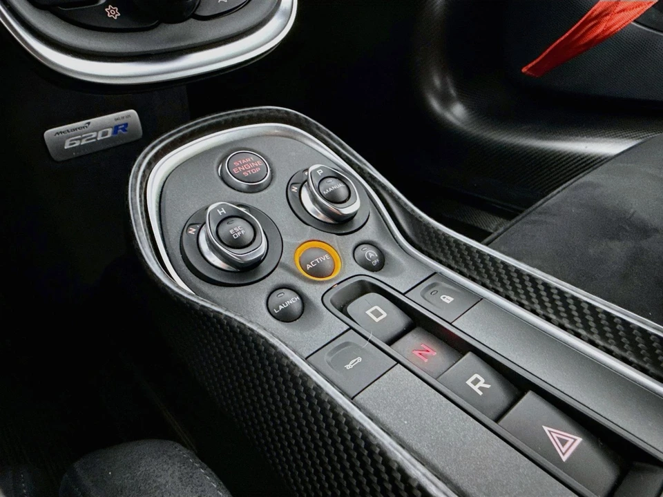 2020 McLaren 620R - Image 23 of 31