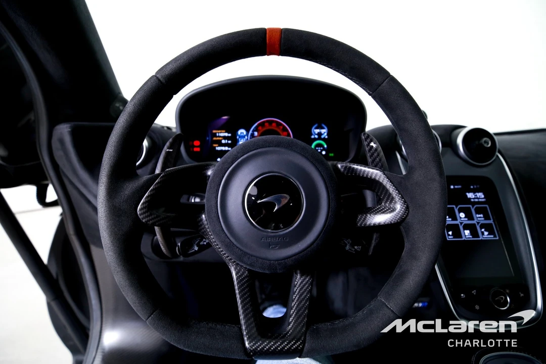 2020 McLaren 620R - Image 15 of 31