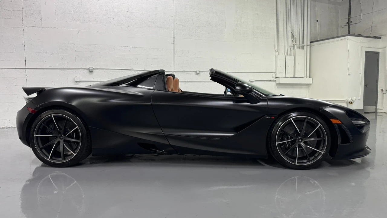 2020 McLaren 720S Spider - Image 11 of 21