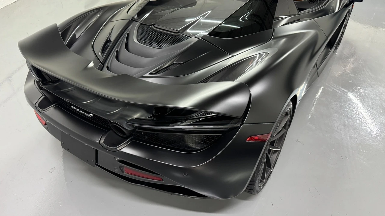 2020 McLaren 720S Spider - Image 15 of 21