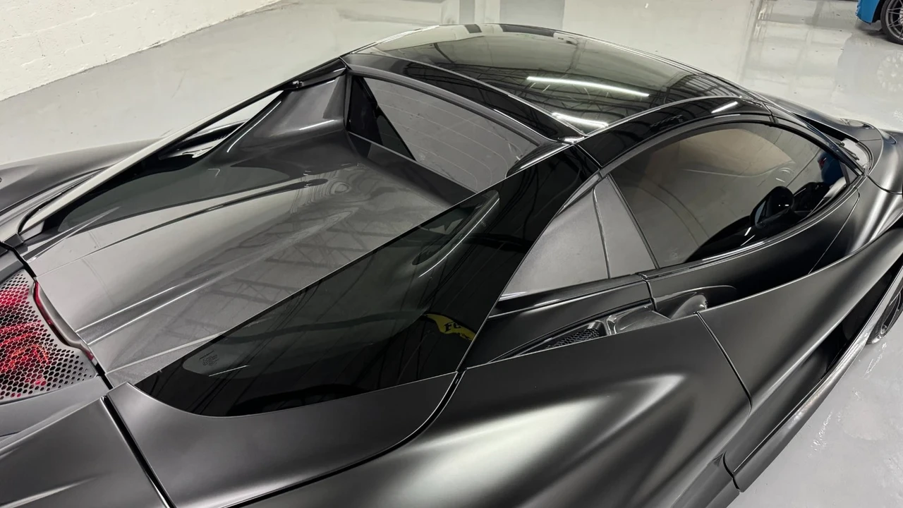 2020 McLaren 720S Spider - Image 14 of 21