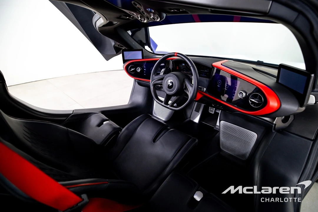 2020 McLaren Speedtail - Image 21 of 31