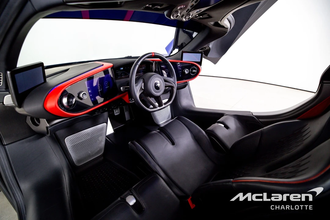 2020 McLaren Speedtail - Image 14 of 31