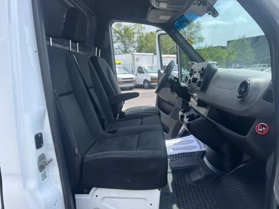 2020 Mercedes-Benz VS30 Sprinter - Image 12 of 19