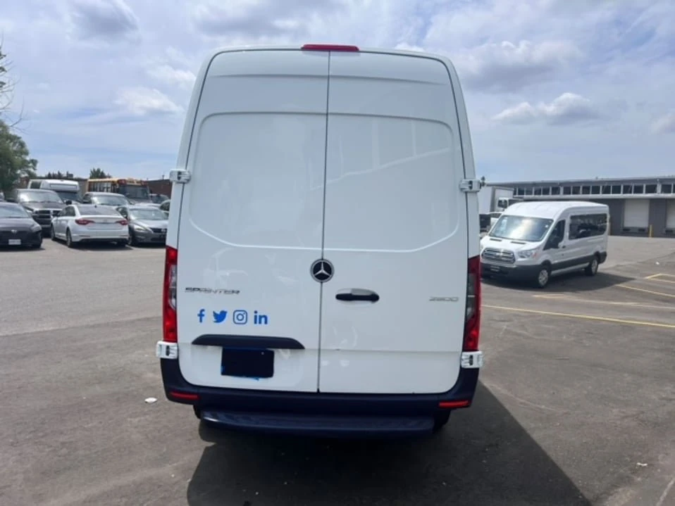 2020 Mercedes-Benz VS30 Sprinter - Image 3 of 19