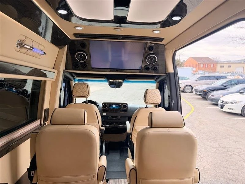 2020 Mercedes-Benz VS30 Sprinter - Image 15 of 20