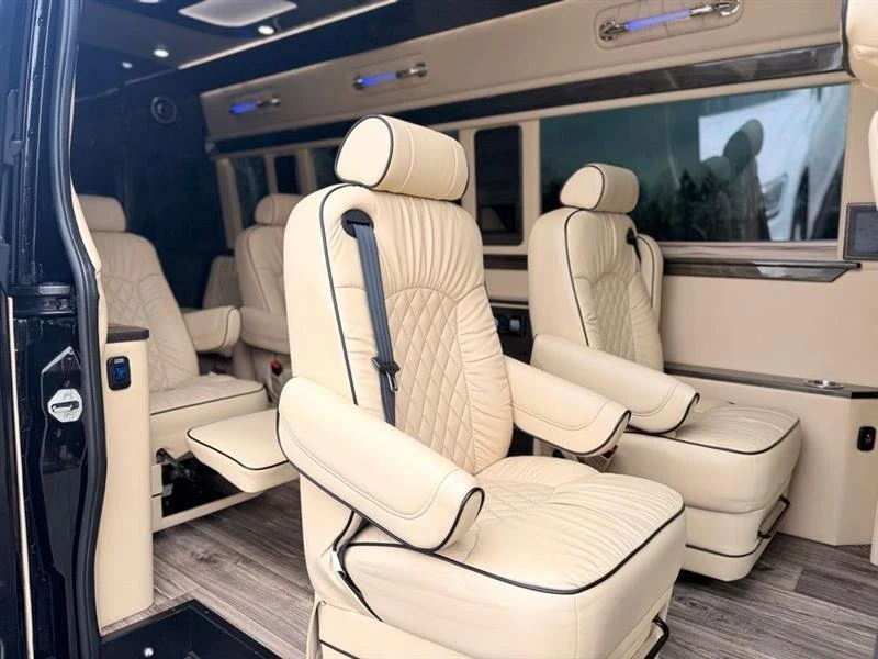 2020 Mercedes-Benz VS30 Sprinter - Image 13 of 20