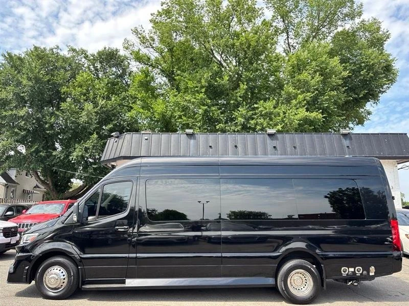 2020 Mercedes-Benz VS30 Sprinter - Image 4 of 20